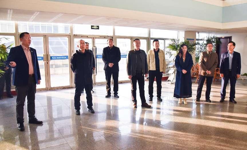 環(huán)球軟件與新疆天北城投集團(tuán)簽署戰(zhàn)略合作協(xié)議，共同推動(dòng)北疆智慧城市建設(shè)